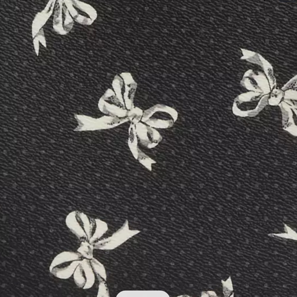 Coach Black and White Tote Bag - Picture 9 of 16
